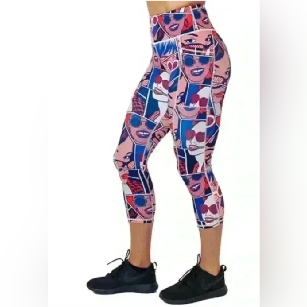 CVG Pop Art Capri Leggings 2 Pockets Constantly Varied Gear Pants